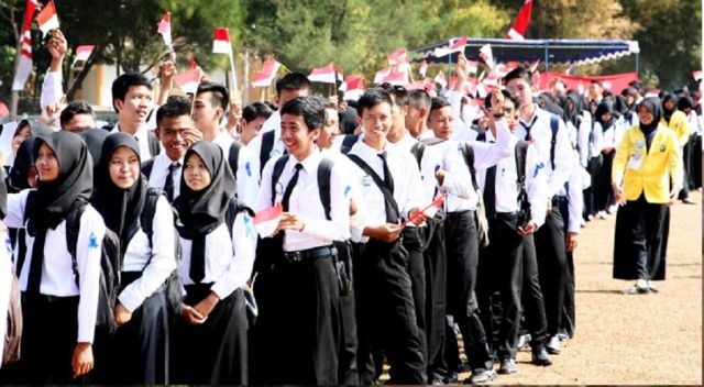 JANGAN SALAH NIAT SAAT KULIAH, NANTI BISA JADI ORANG JAHAT