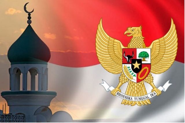 SEKOLAH ISLAM DAN PESANTREN PERLU SERIUS  DAN HATI-HATI MENGAJARKAN PANCASILA