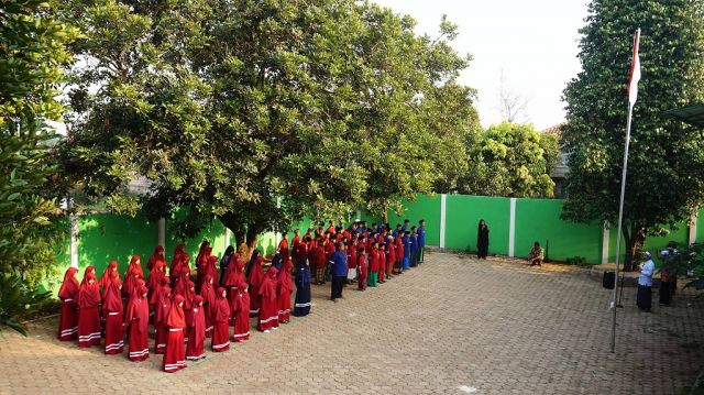 SAATNYA MERUMUSKAN  PETA JALAN PENDIDIKAN KITA SENDIRI