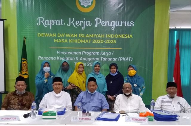 SEMANGAT PERJUANGAN DAN PERSAUDARAAN  DALAM RAKER DEWAN DA’WAH